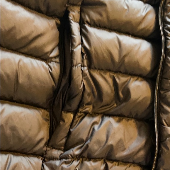 A Black Hawke&Co. Vest - Picture 8 of 8